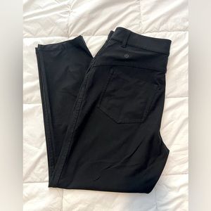 Women’s lululemon City Sleek 7/8 Trouser Size 12